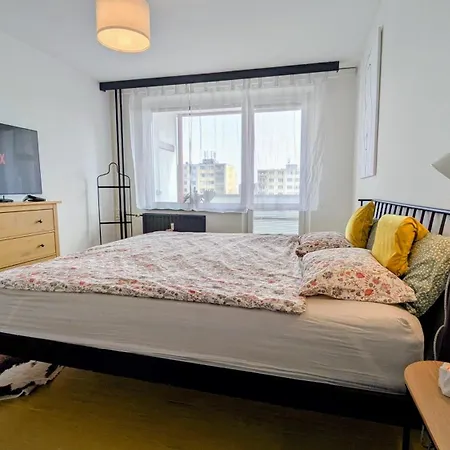 Stylish 6 With Balcony Apartamento *