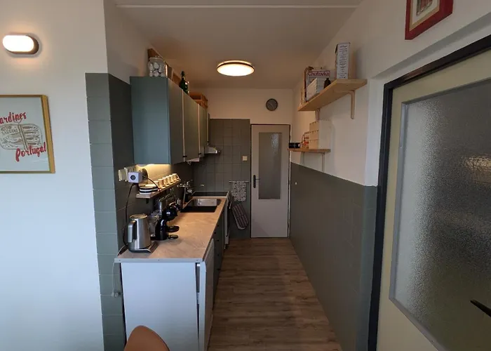 Stylish 6 With Balcony Apartment